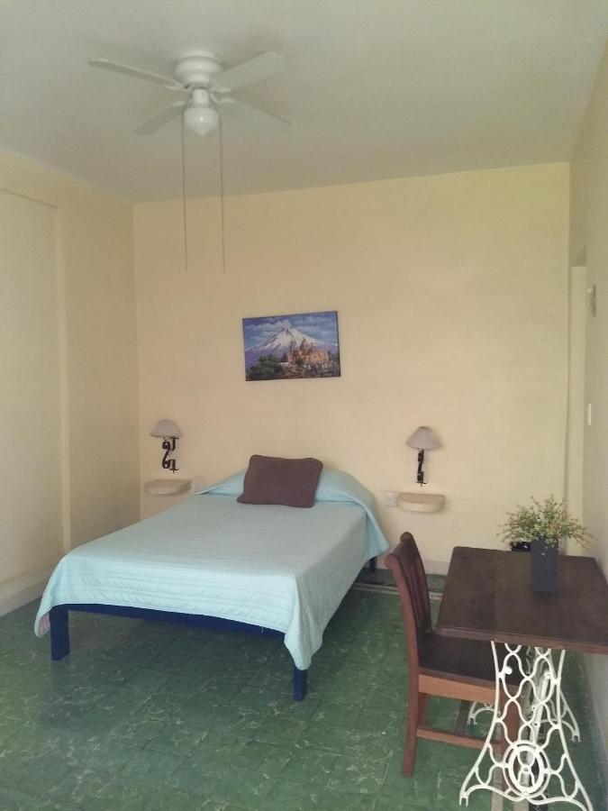 Hotel Suites Córdoba Buitenkant foto