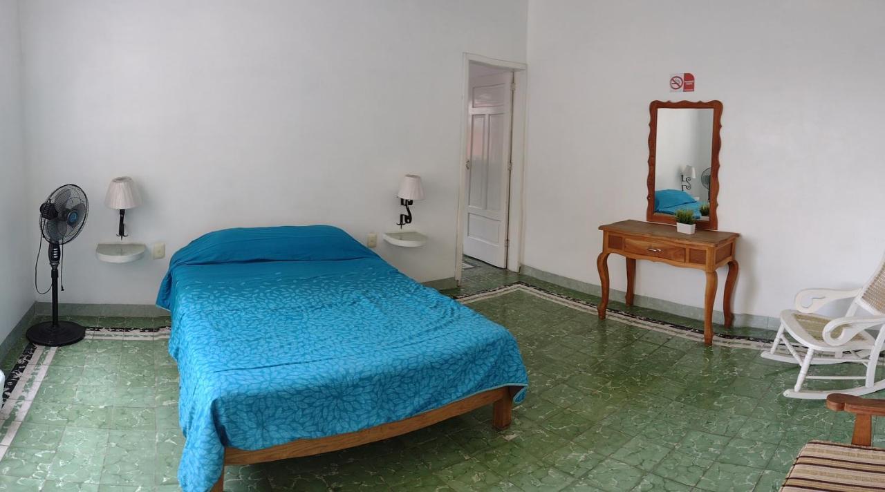 Hotel Suites Córdoba Buitenkant foto