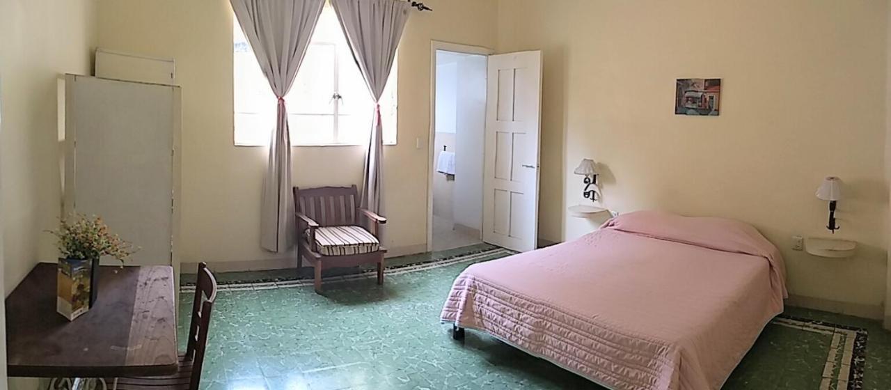Hotel Suites Córdoba Buitenkant foto