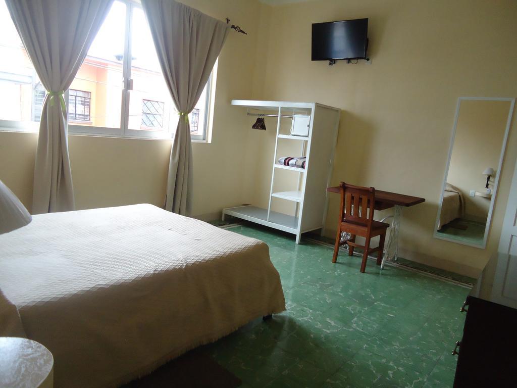 Hotel Suites Córdoba Kamer foto