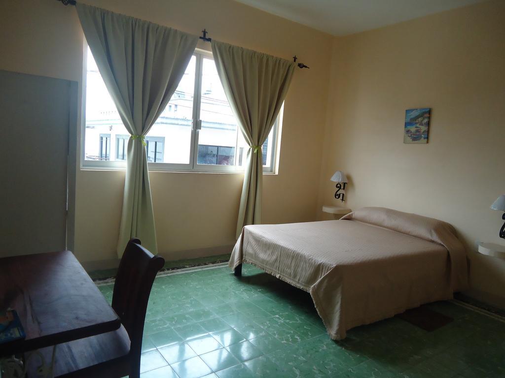 Hotel Suites Córdoba Buitenkant foto