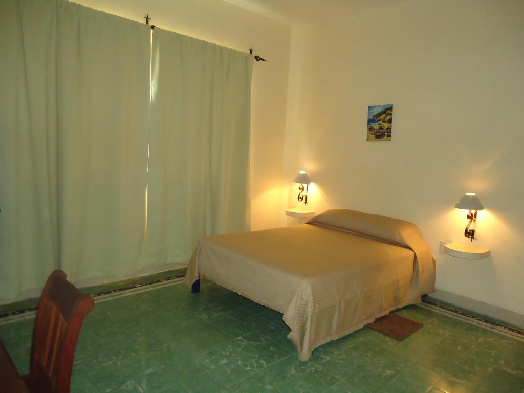 Hotel Suites Córdoba Kamer foto